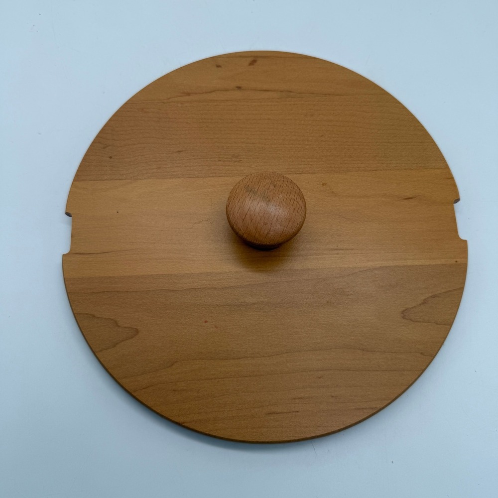 Longaberger Woodcrafts Basket Lid 8 in Brown Round Maple Wood Knob Notched